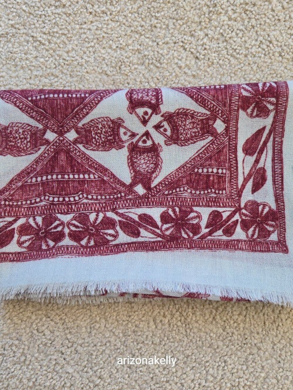 NWOT Lila Wool Lightweight Scarf With Fish Design Burgundy - Picture 15 of 15